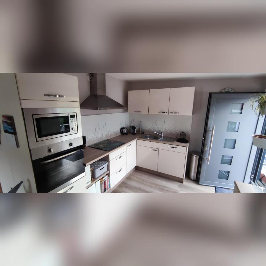 Ferienwohnung -Auszeit-Sayn Бендорф Екстер'єр фото