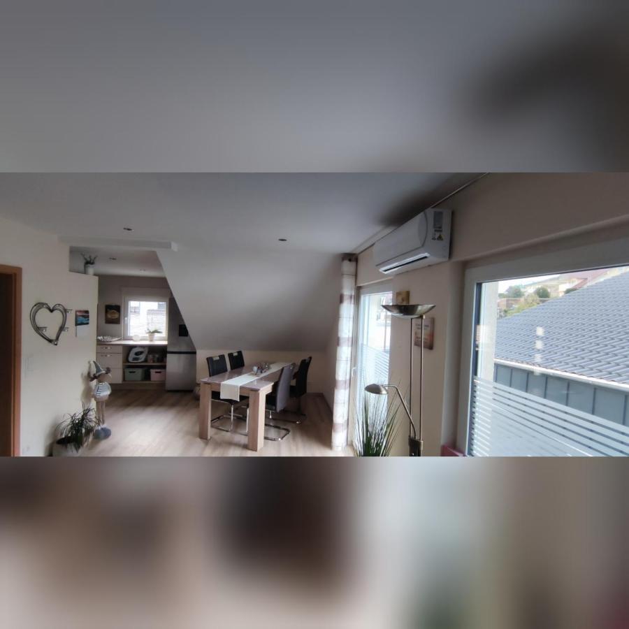 Ferienwohnung -Auszeit-Sayn Бендорф Екстер'єр фото